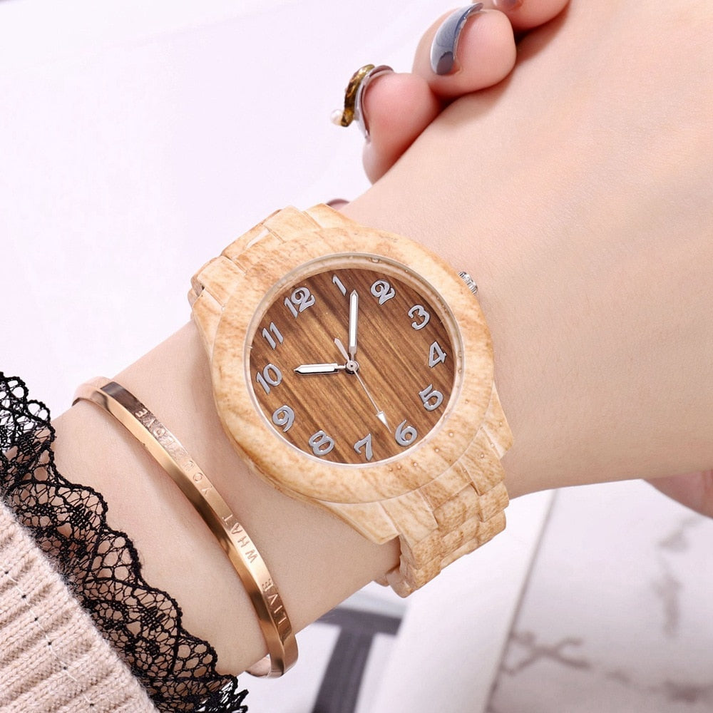 Top Luxury Bamboo Wooden Design Watch For women